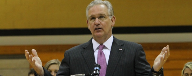 Governor Jay Nixon visits FHN Photo Gallery