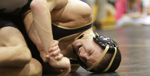 Knights Wrestlers Face the Timberland Wolves