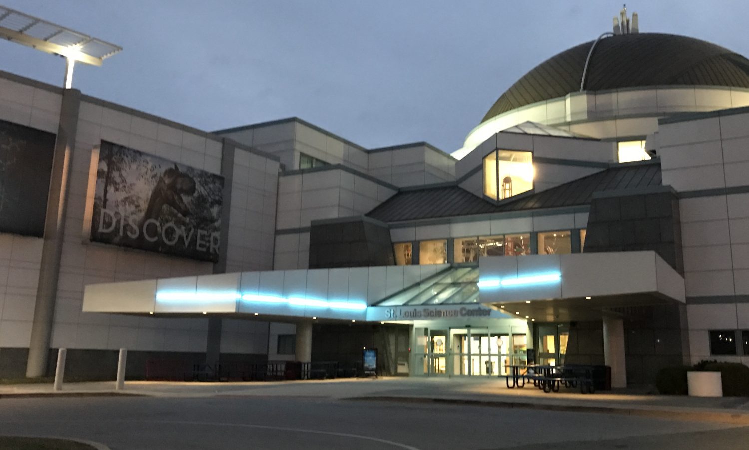 St. Louis Science Center Hosts Science Fiction Events Each Month