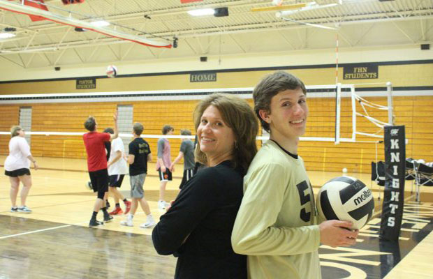 Senior Jake Oppenborn’s Mom is the Assistant Volleyball Coach for His Final Season