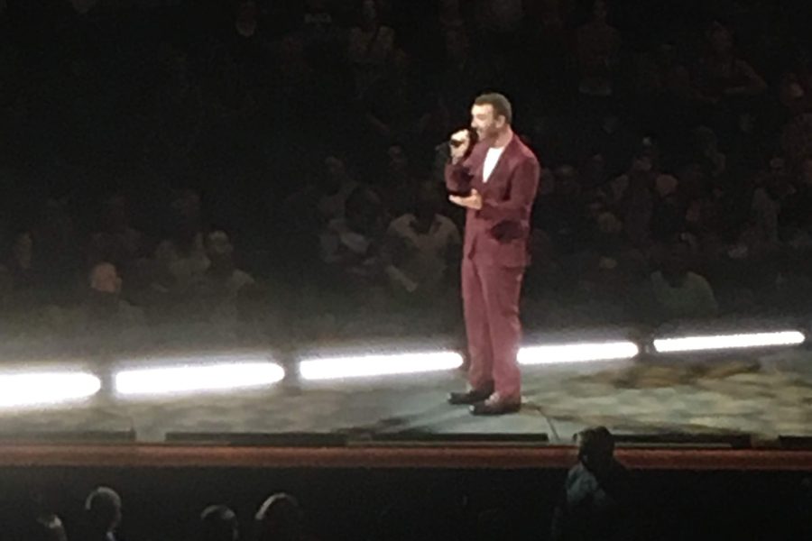 Sam Smith at his Aug. 17 Thrill of it All concert in Saint Louis, MO.