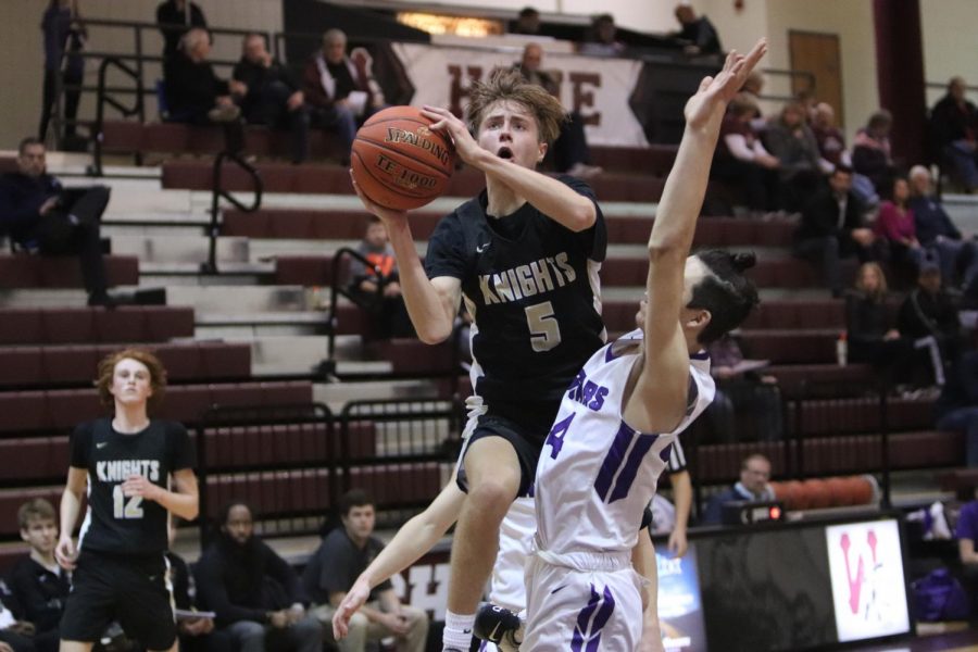 Varsity Boys Basketball Loses in Close Game Against Fort Zumwalt West [Photo Gallery]