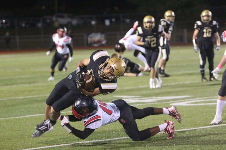 Varsity Football Falls to FZS in Last Home Game of Season [Photo Gallery]