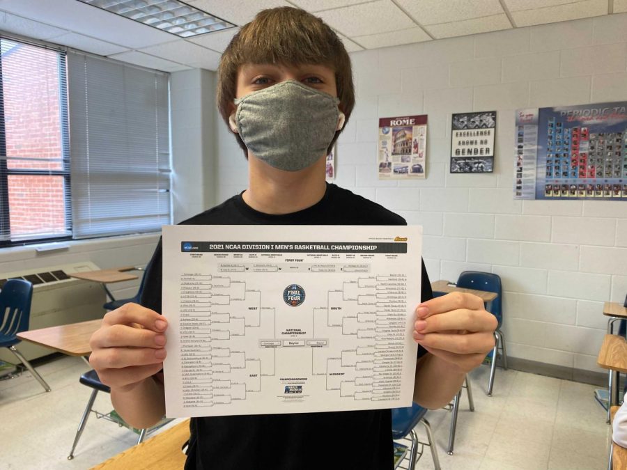 Sophomore Tyler Skeen Holds a March Madness Tournament