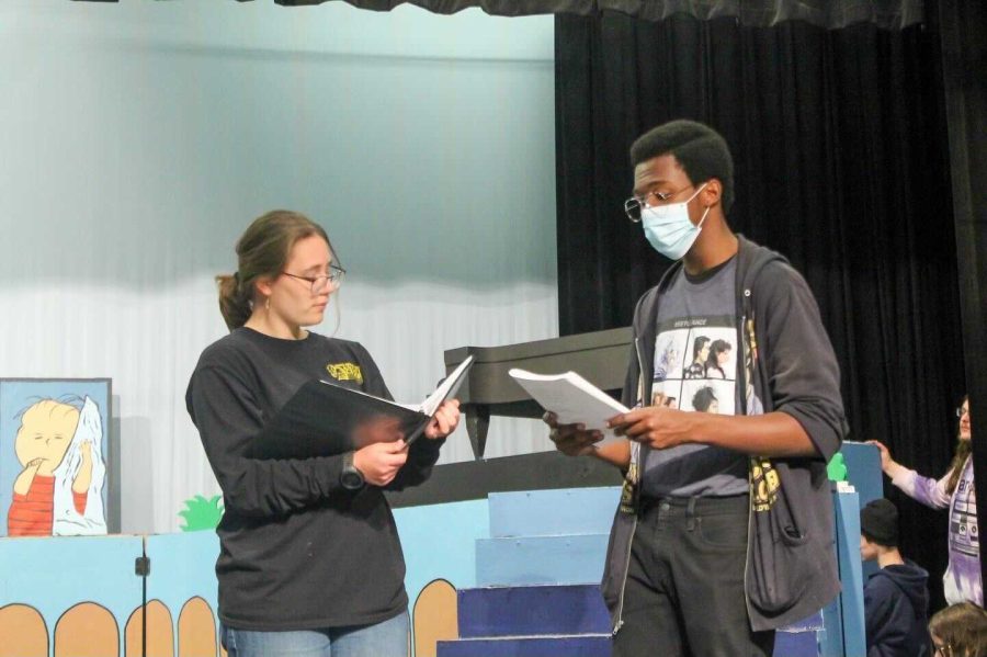 Senior Piper Stustman and Sophomore Nigel Bailey rehearse on Monday Nov. 15 for their upcoming play.