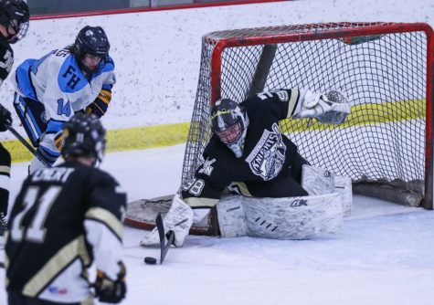 Varsity Hockey Falls in the “Gold Cup” vs. Howell [Photo Gallery]