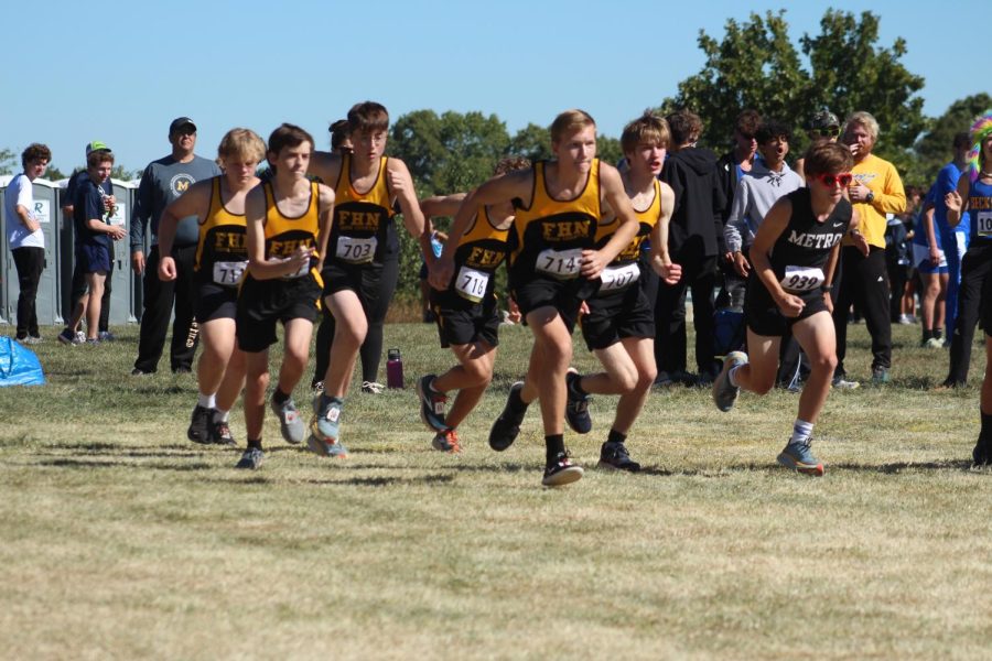 FHN cross country runs at the event held by Parkway west.