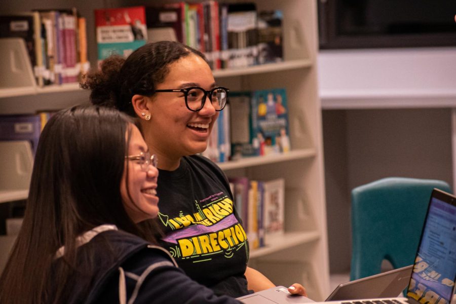 Late after school the Mock Trial team gets together for another meeting at 7 p.m on Feb. 14. As members are coming into the library, members are joking around with each other and sharing laughs before they begin their nightly practice.