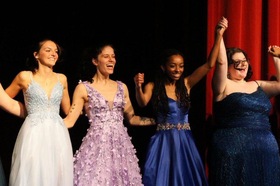 The Prom Fashion Show Returns After Three Years [Photo Gallery]