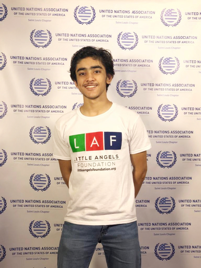 Model UN
club founder Eshan Chishti at the United Nations Day meeting in the International Institute of St. Louis
in October 2022.