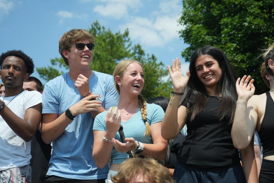 Class of 2023 Wave Goodbye at the Annual Senior Wave [Photo Gallery]