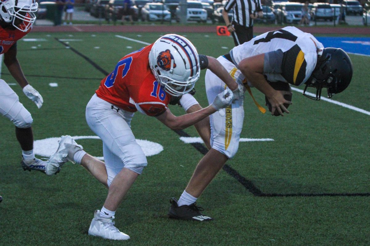 JV Football Defeats North Point [Photo Gallery]