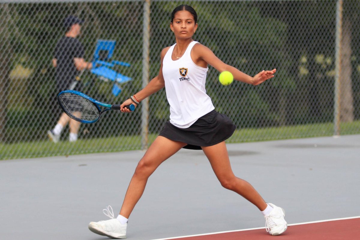 FHN Girls Tennis Takes a Win Against FZS on Senior Night [Photo Gallery]