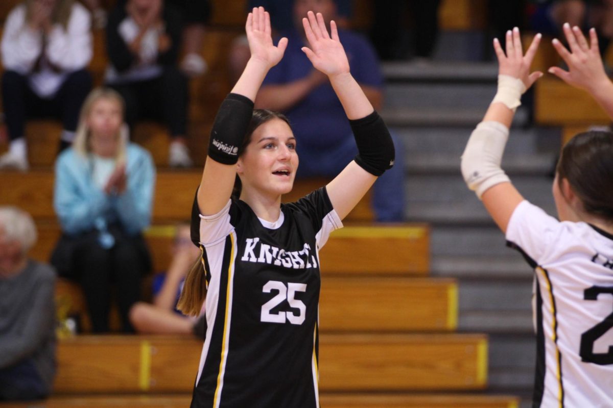 Girls C-Team Volleyball Falls to Francis Howell [Photo Gallery]