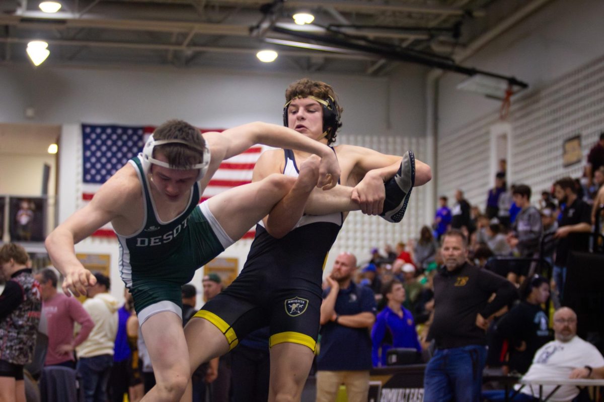 Boys Varsity Wrestling Competes at FZE [Photo Gallery]