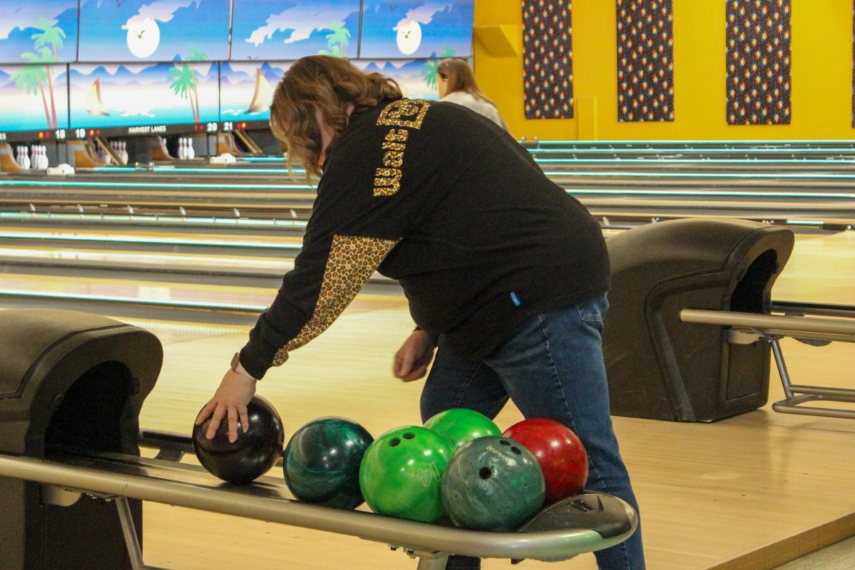 Bowling Fundraiser for the All Nighter [Photo Gallery]