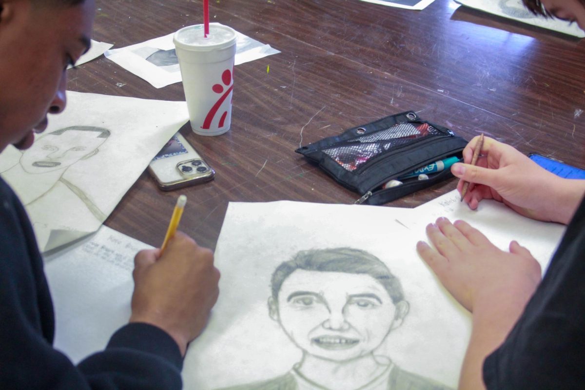 Intro to Art Class Works on Projects [Photo Gallery]