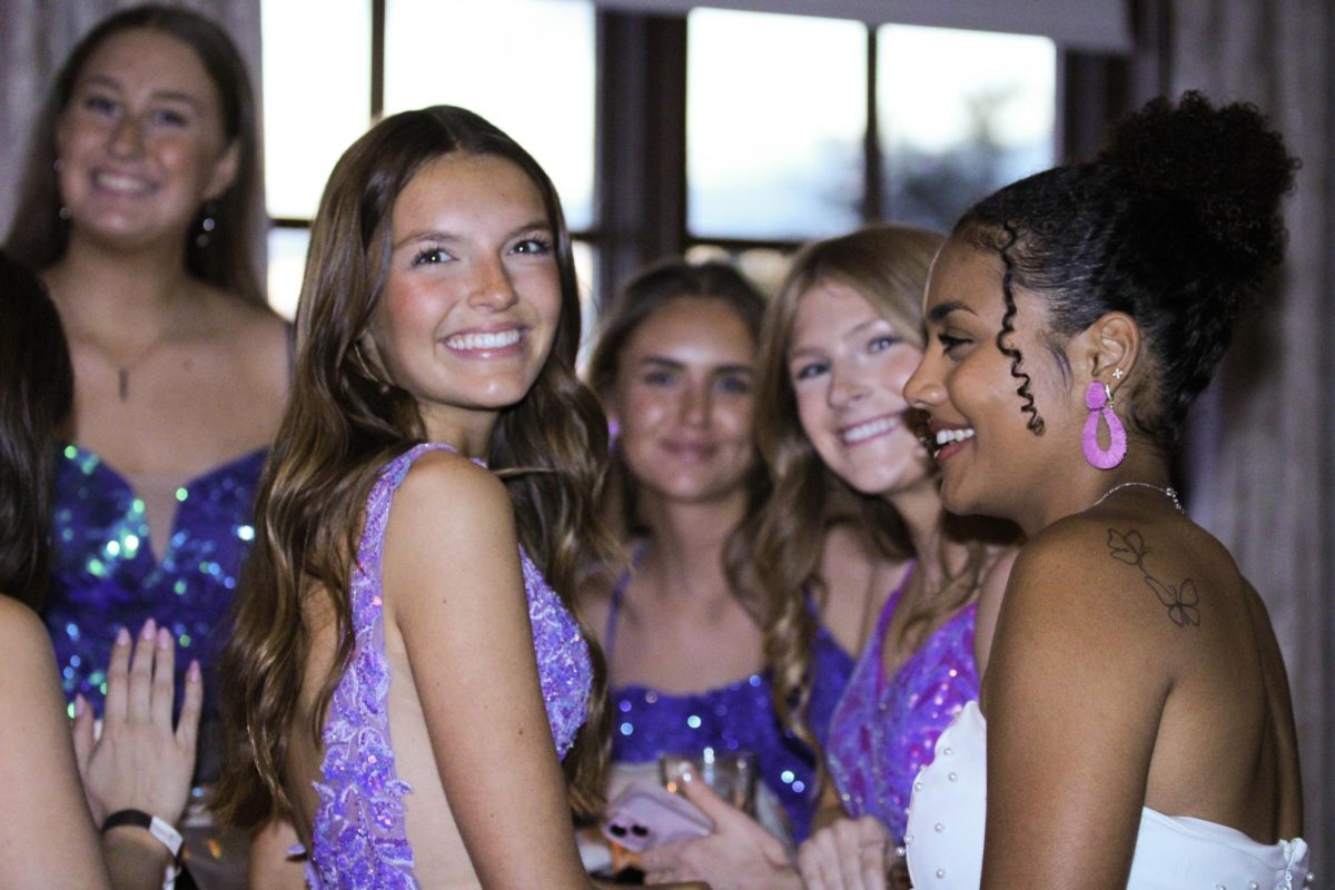 FHN Holds Prom at Old Hickory Country Club [Photo Gallery]