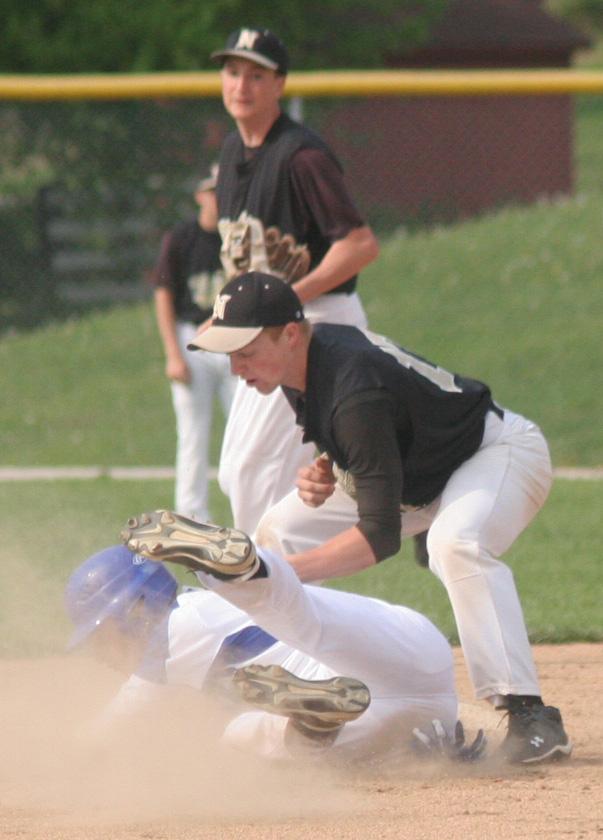 4/18 Varsity Baseball v. Duchesne Photo Gallery