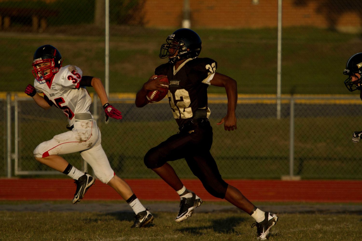 [Photo Gallery] 9-19 JV Football vs Fort Zumwalt South