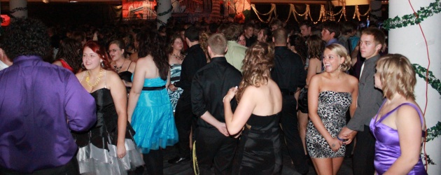 [Photo Gallery] 9-24 Homecoming Dance