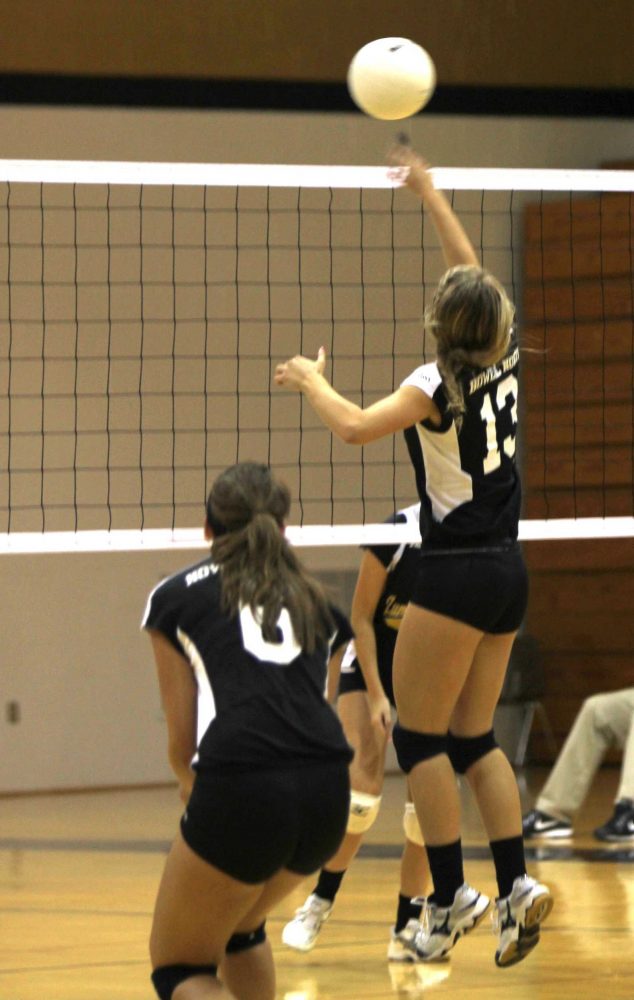 [Photo Gallery] 9-1 JV Girls Volleyball vs FZE