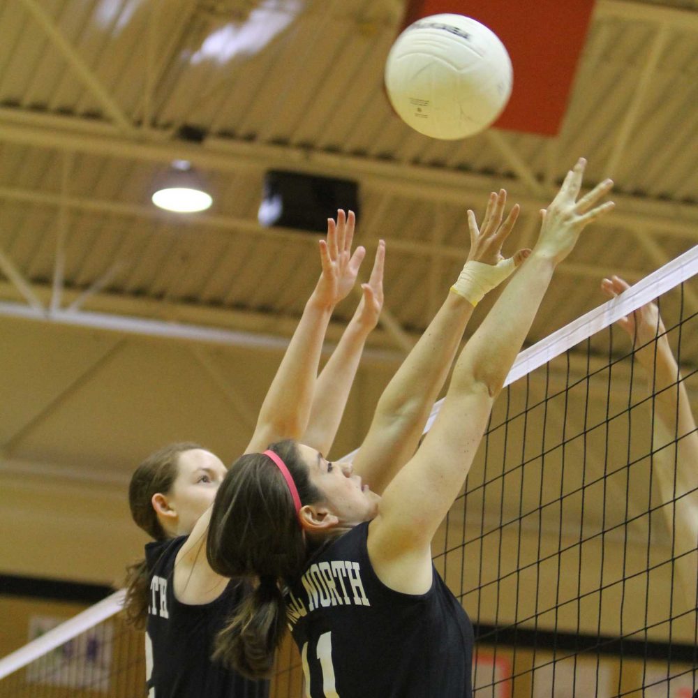 [Photo Gallery] JV Volleyball vs Hazelwood West