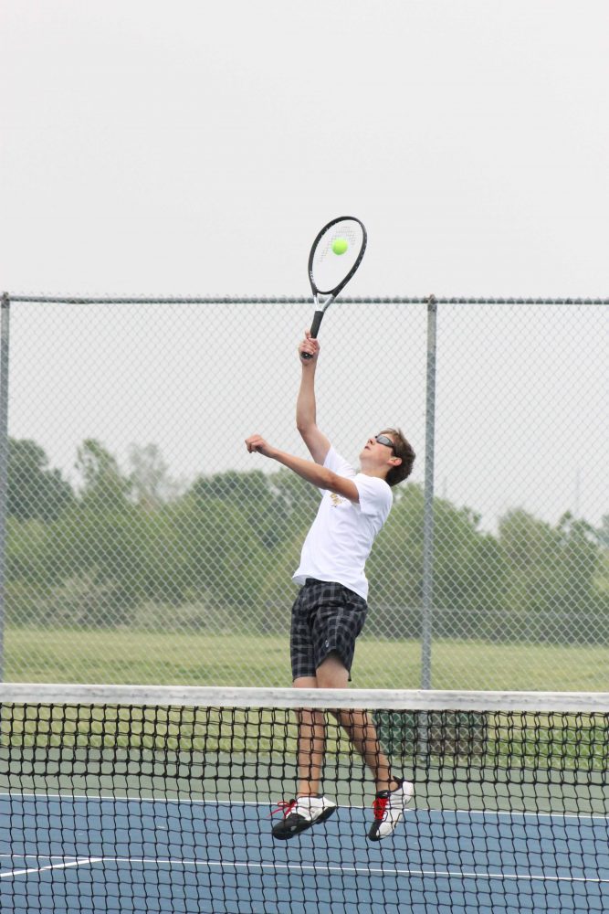 Varsity Tennis vs FZW [Photo Gallery]