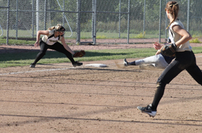 9 -18 JV Softball vs. Francis Howell Central [Photo Gallery]