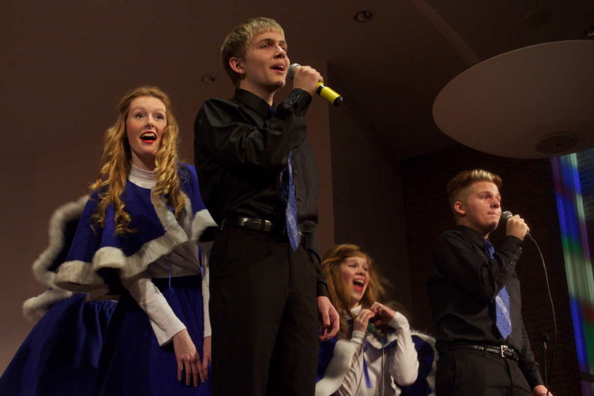 Five Students Represent North Well in "Patt Holt Singers"