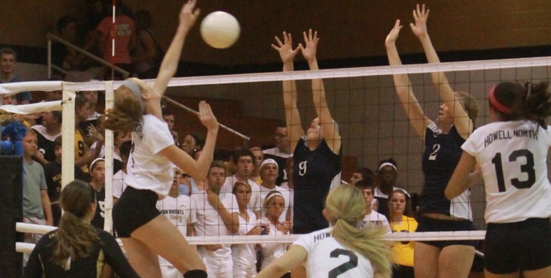 9-12 Varsity Volleyball vs Timberland [Photo Gallery]