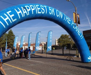 The arch where the blue powdered paint was thrown at the runners.