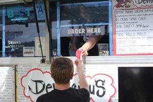 Devilicious food truck serves to students attending the JEA/NSPA National High School Journalism Convention.