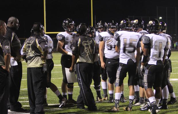 Varsity Football Plays Timberland for Senior Night