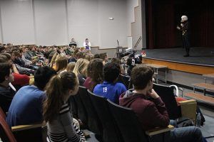 Holocaust Survivor Talks to Sophomores About Experiences