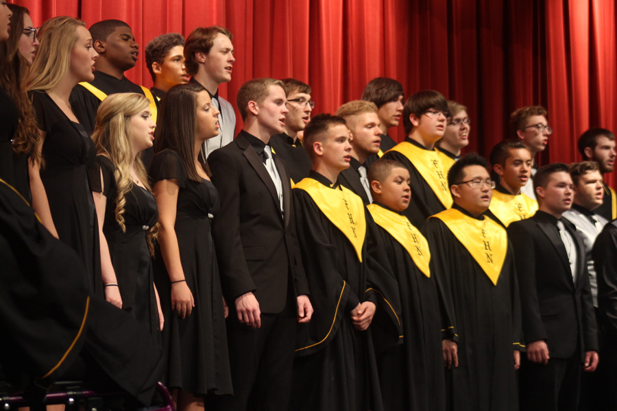 Students Join Exclusive Choir to Broaden Their Singing Experience