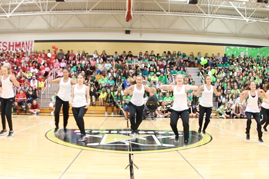 HC Pep Assembly 2016 - JV Knightline Performance [Video]