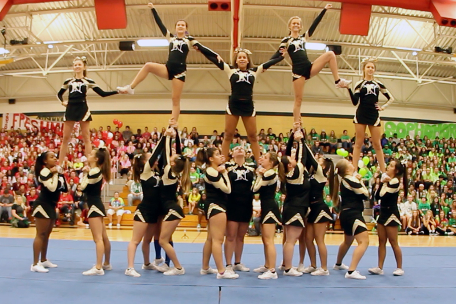 HC Pep Assembly 2016 - Varsity Cheer Performance [Video]