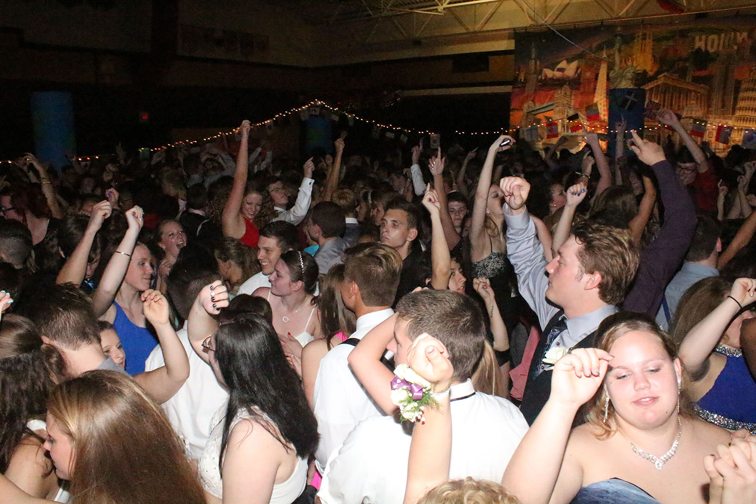 Homecoming Dance Restrictions Cause Strong Reaction from Student Body