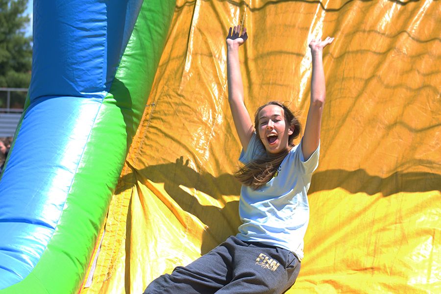 5/5 KOE Rewards Students with Annual Picnic [Photo Gallery]