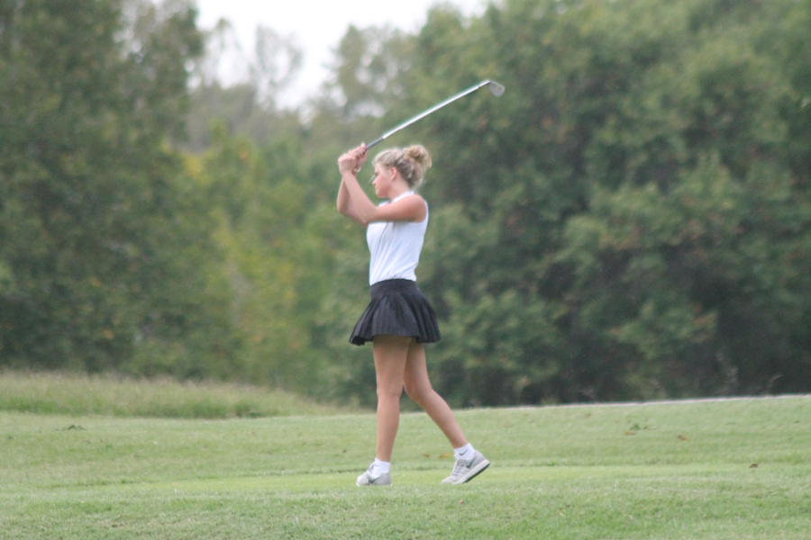 9-12 Girls varsity golf FHN vs FHC [Photo Gallery]