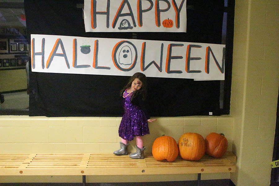 10-17 Trick or Treat Street Photo Booth [Photo Gallery]