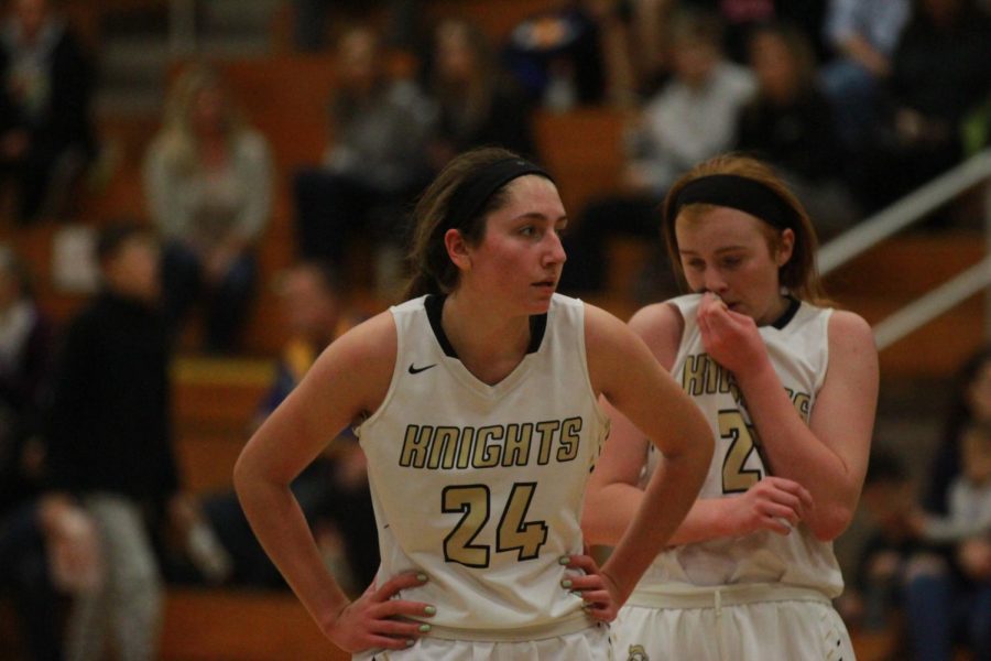 1-16 Varsity Girls Basketball vs Timberland [Photo Gallery]