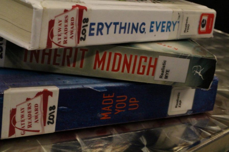 The 2018 Gateway Readers Award books sit on a table in the FHN learning commons. The goal of the award is to find books that appeal to the students’ interests, needs and reading levels.