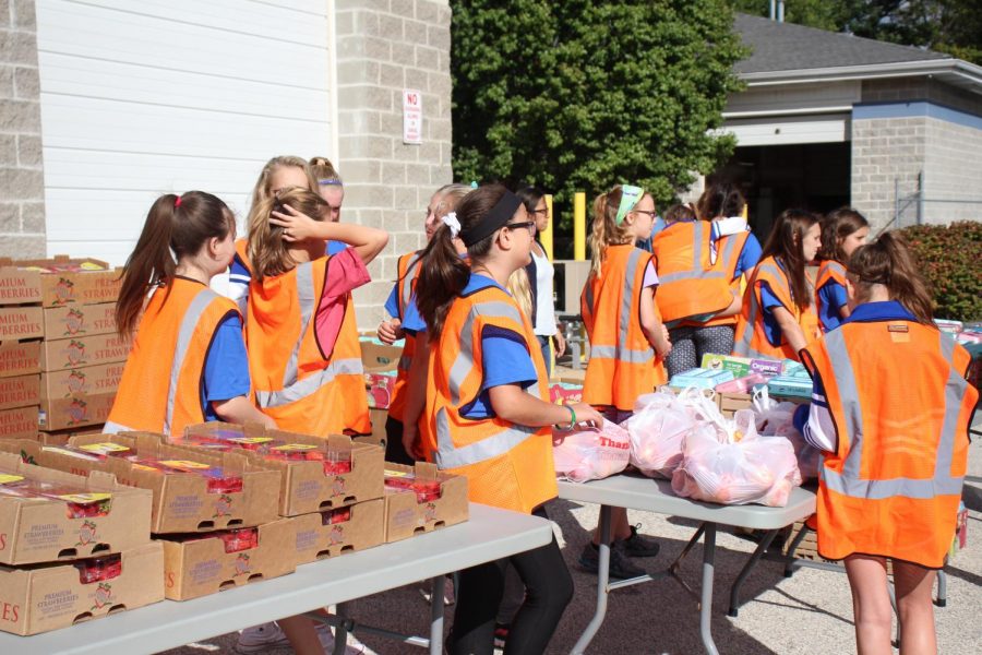 On Wednesday, Oct. 10, FHSD hosted a local mobile market for surrounding community families. 