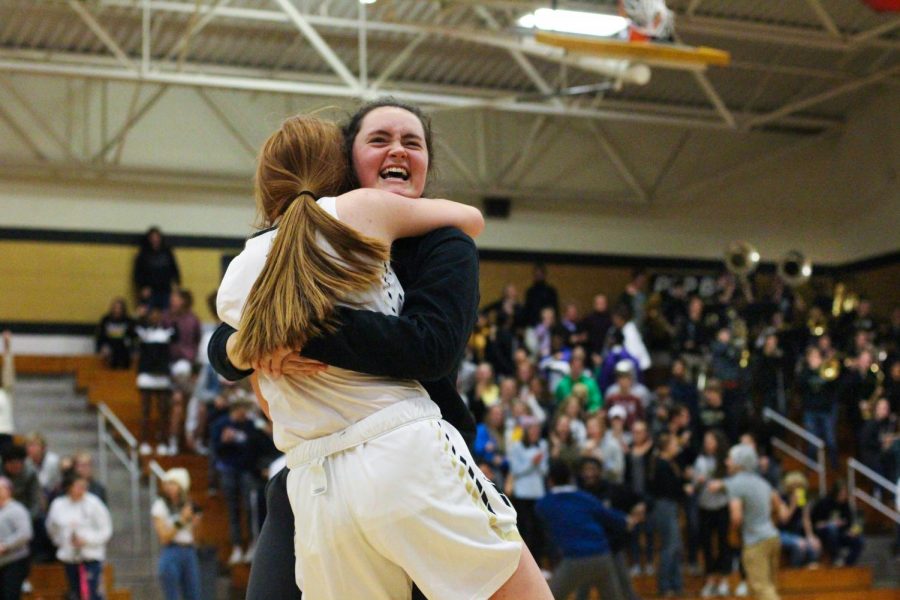 12-7 Varsity Girls Basketball [Photo Gallery]