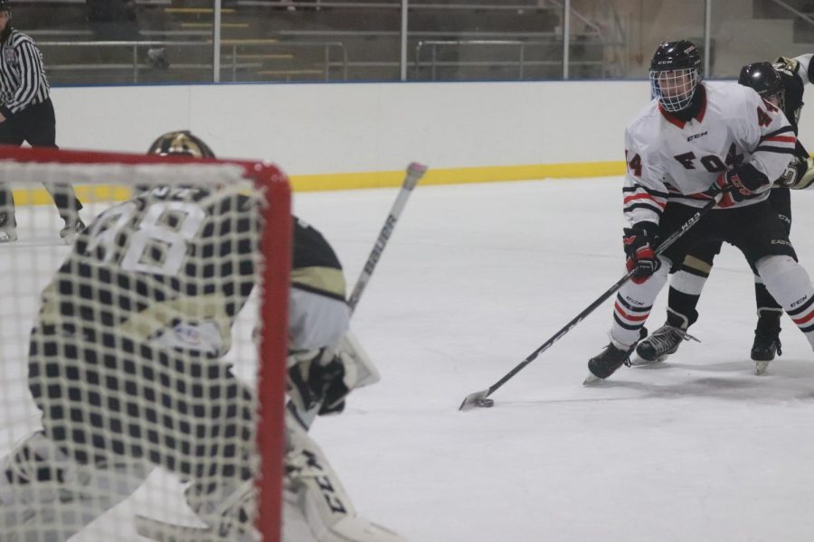 1-7 Varsity Hockey vs Fox [Photo Gallery]