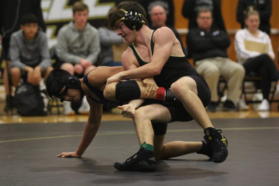 1-15 Wrestling vs FZW [Photo Gallery]