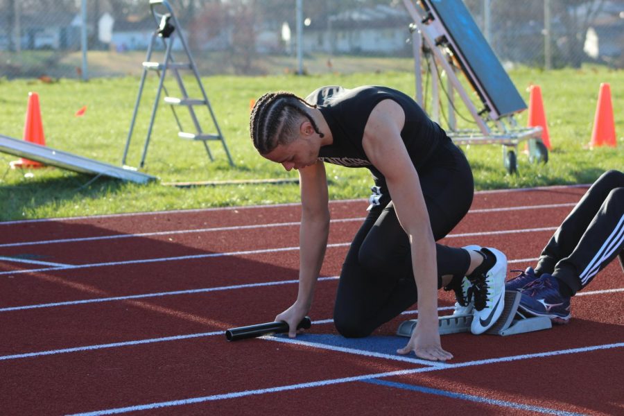 Boys' Track and Field Focuses on Individual Goals