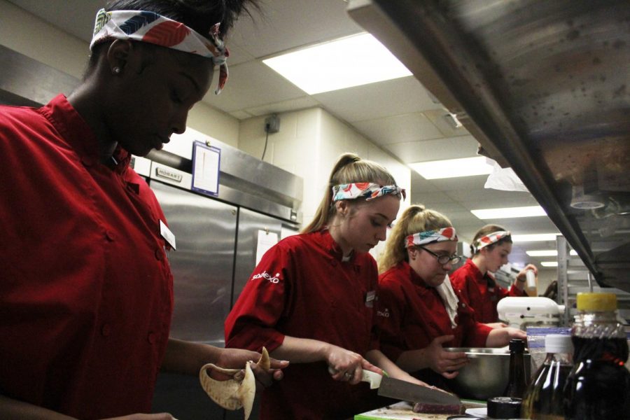 Seniors Jada Moody, Addison Lee, Emily Just and Cami Gonzalez prepare their meals for the competition. 